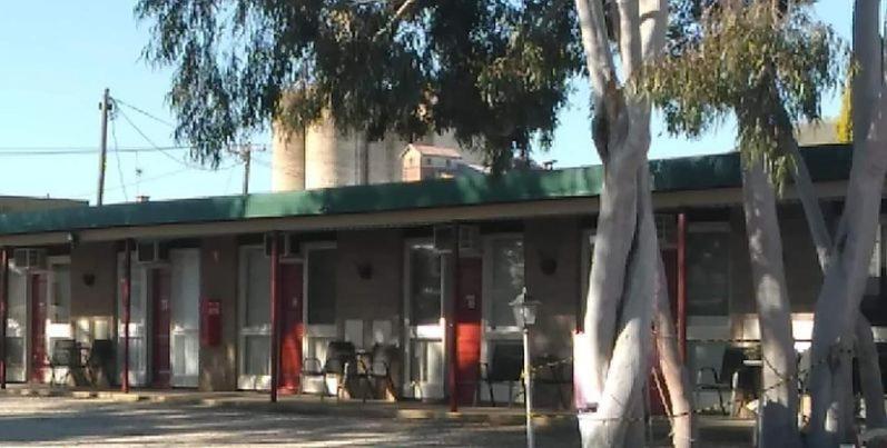 Smerdon Lodge Motel Horsham Luaran gambar