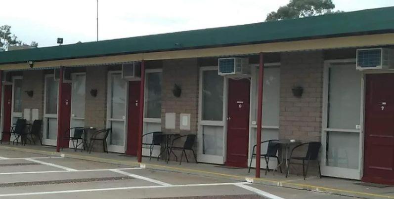 Smerdon Lodge Motel Horsham Luaran gambar