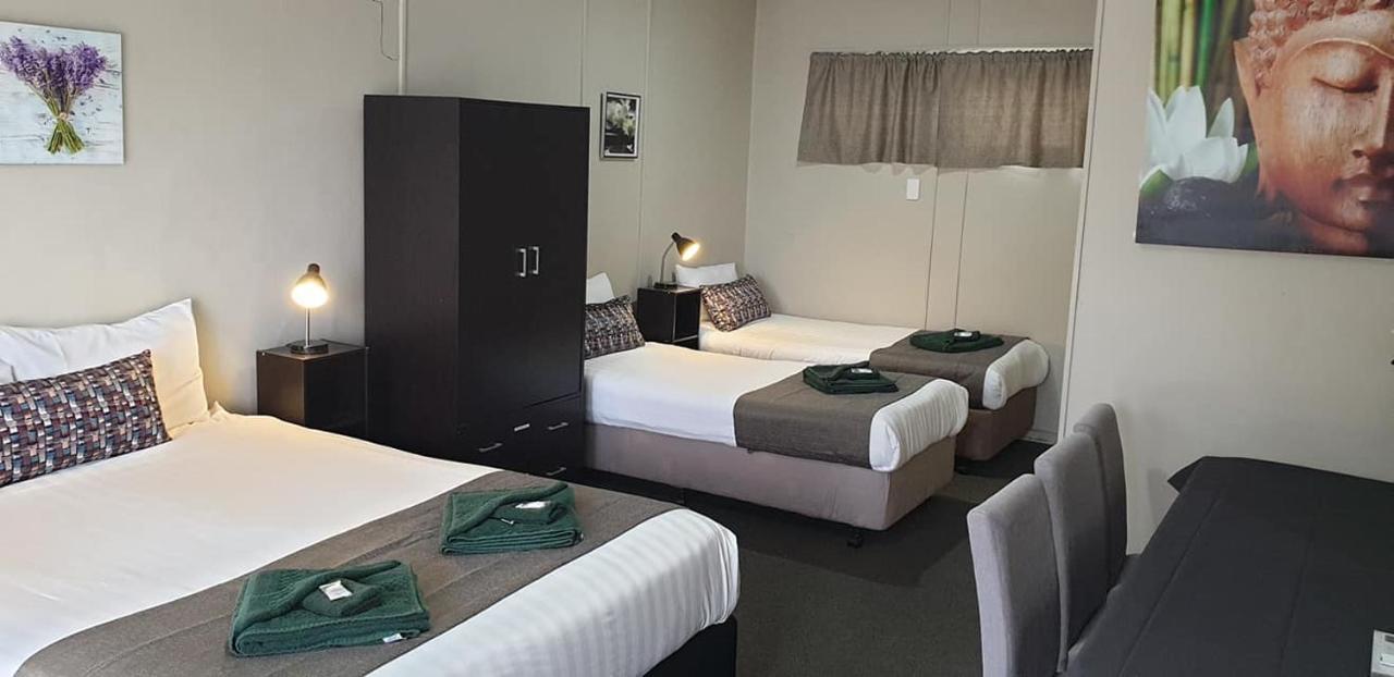 Smerdon Lodge Motel Horsham Luaran gambar