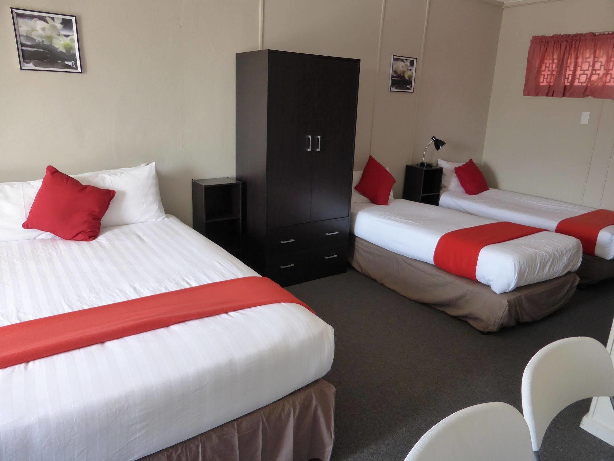 Smerdon Lodge Motel Horsham Luaran gambar