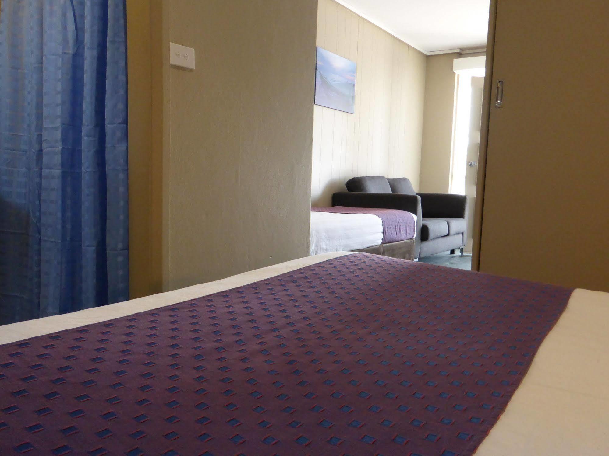 Smerdon Lodge Motel Horsham Luaran gambar