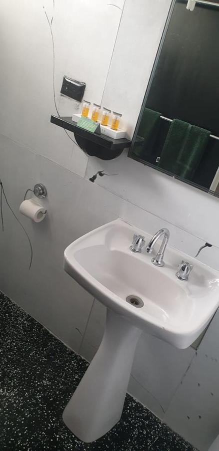 Smerdon Lodge Motel Horsham Luaran gambar