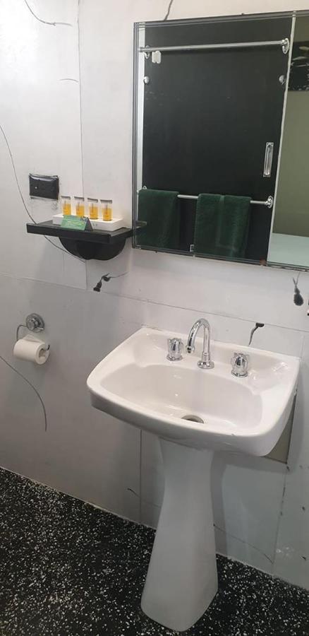 Smerdon Lodge Motel Horsham Luaran gambar